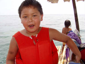 04phil35.jpg