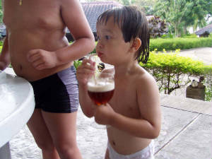 04phil80.jpg