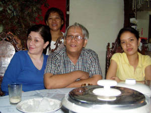 04phil85.jpg
